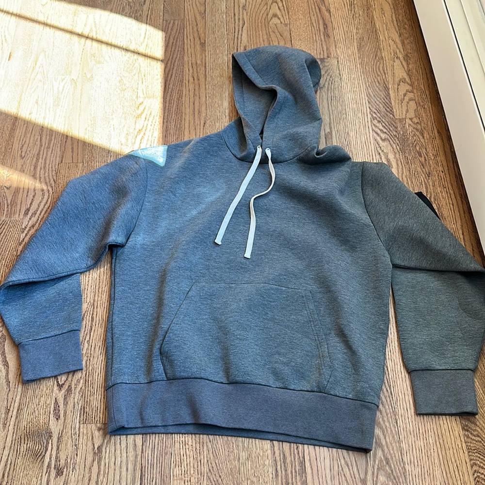 Sport The Kooples grey sweatshirt with zipper detail on sleeve